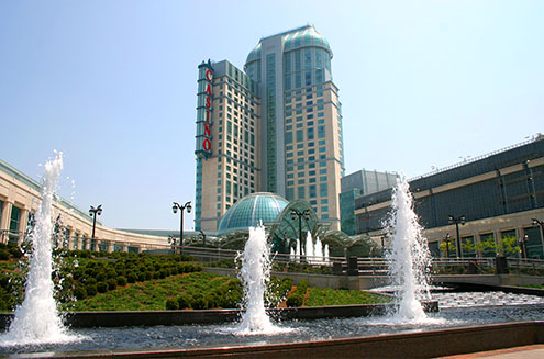 Fallsview Casino - Wyndham Fallsview Hotel