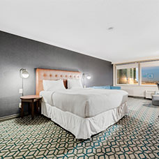 Guest Rooms - Wyndham Fallsview Hotel